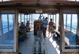 Vilamendhoo_divecenter_8