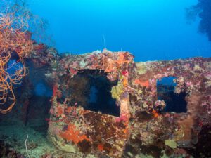 Diving the Teshio Maru